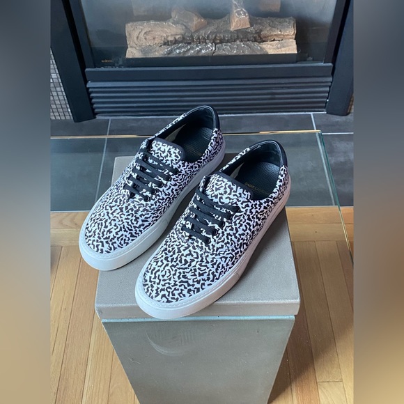 Saint Laurent Venice Babycat Rerelease - Picture 1 of 1